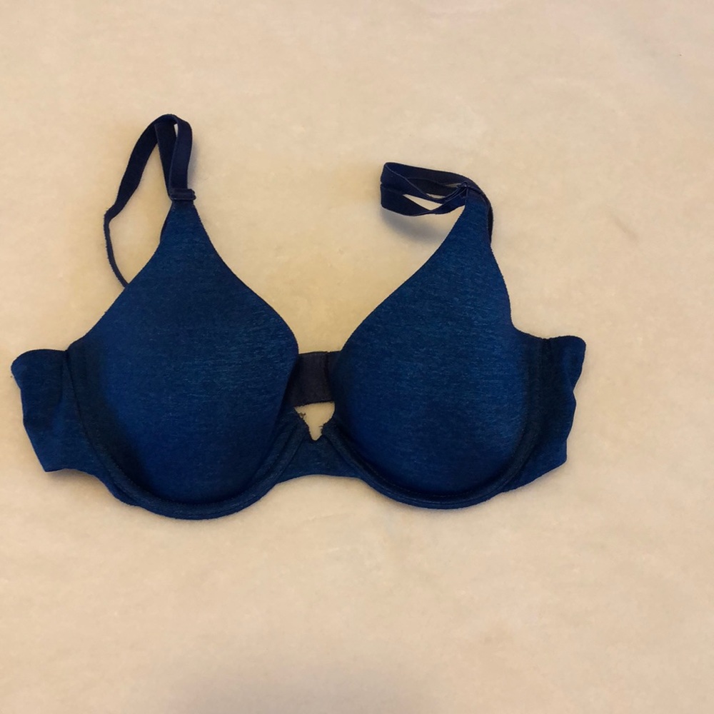 Victoria’s Secret Uplift Semi Demi Bra